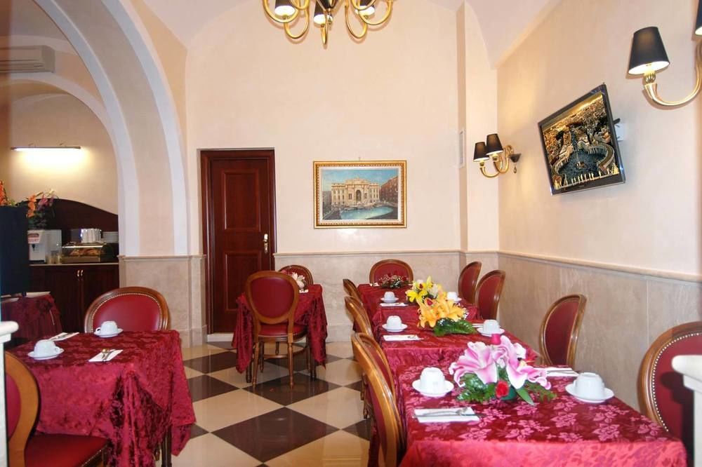Hotel Campidoglio Рим Экстерьер фото